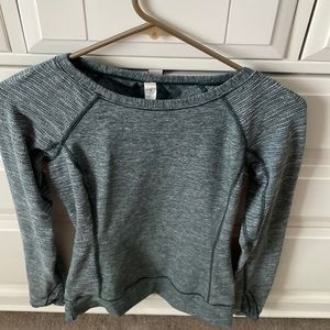 Lululemon long sleeve soft material , dark green with white specks